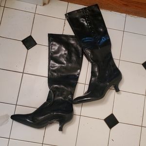 NWOT Franco Sarto button black patent boots